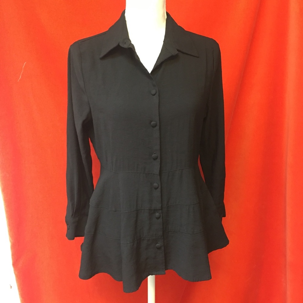 Pomander Place crepe peplum top long sleeve black size s Tuckernuck